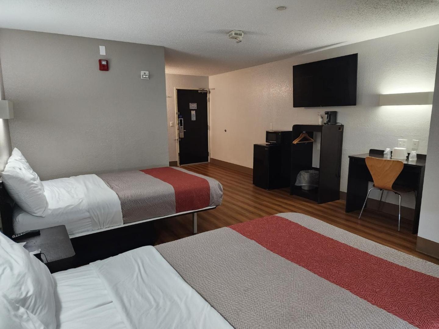Motel 6-Biloxi, Ms - Beach Bagian luar foto