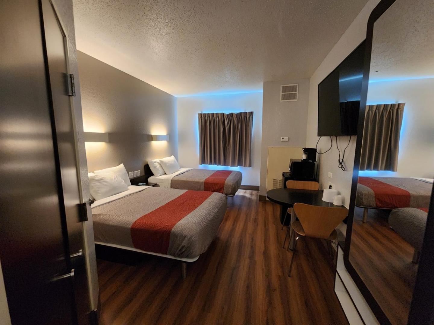 Motel 6-Biloxi, Ms - Beach Bagian luar foto