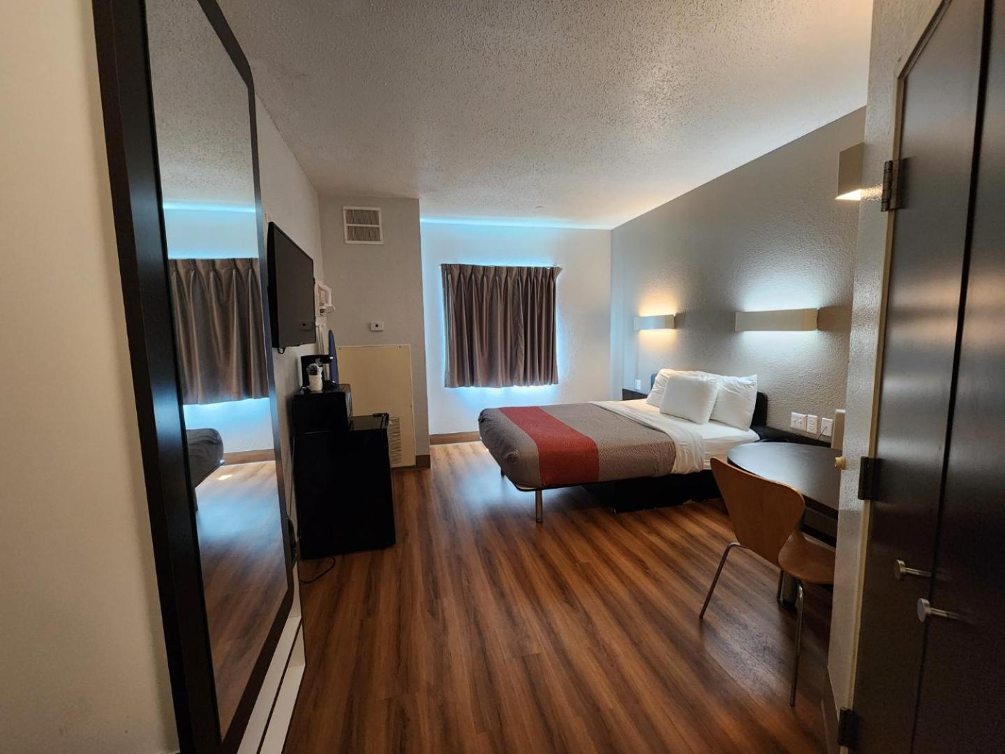 Motel 6-Biloxi, Ms - Beach Bagian luar foto
