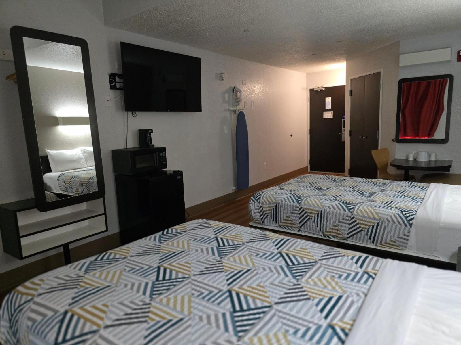 Motel 6-Biloxi, Ms - Beach Bagian luar foto