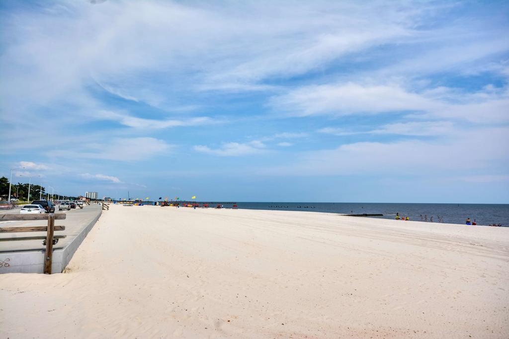 Motel 6-Biloxi, Ms - Beach Bagian luar foto