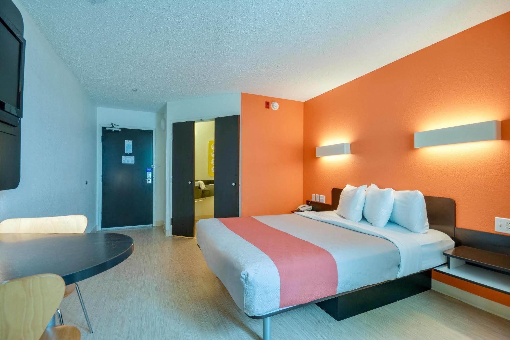 Motel 6-Biloxi, Ms - Beach Bagian luar foto